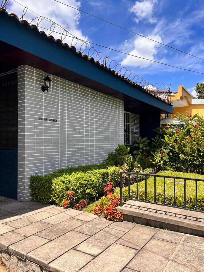 Casa Gabriela Mistral , El Salvador San Salvador